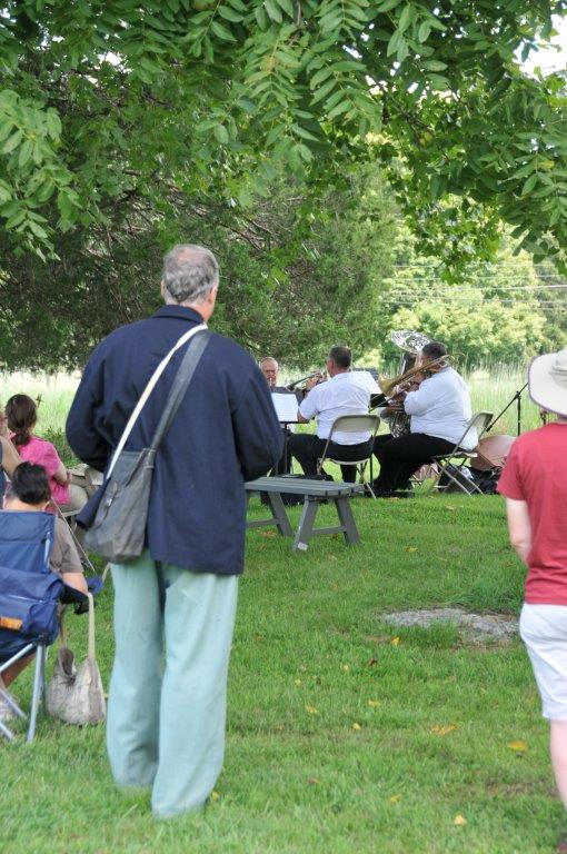 Even a (reenactment) civil war soldier came to hear music from the early days of our country.