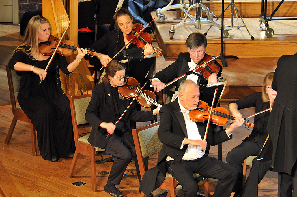 Tennessee Philharmonic Orchestra Salute to Veterans in November 2019, under the leadership of conductor Dan Allcott.