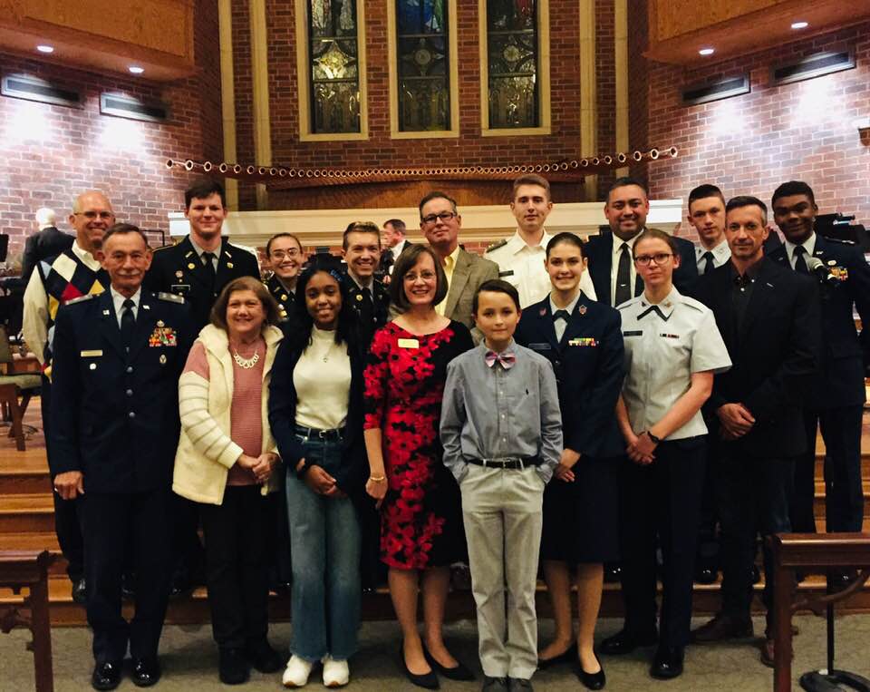The Veterans Concert wouldn't go so smoothly without helpers. Thank you to all the students and service men and women who helped with the tickets, seating and programs, and made the event superb.